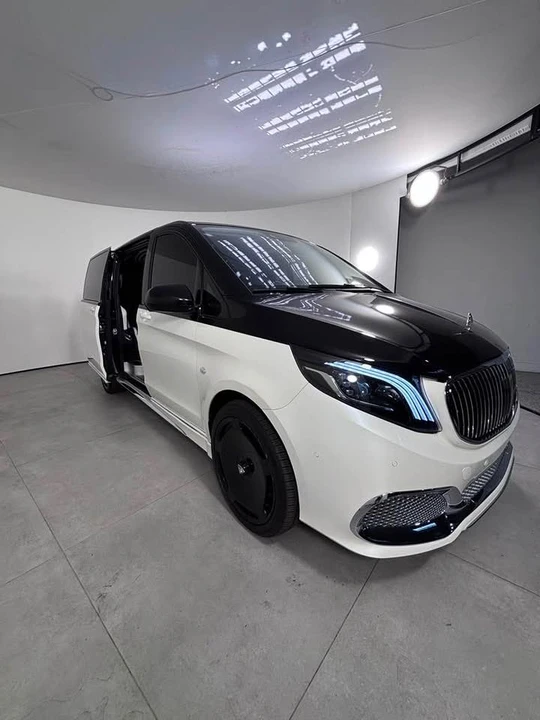 2023 Mercedes-Benz VS30 Sprinter - Image 13 of 18