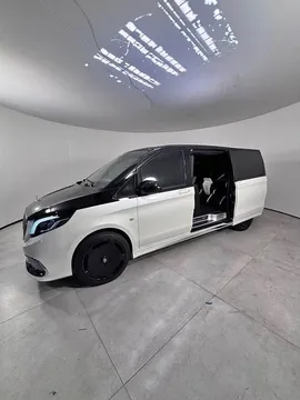 2023 Mercedes-Benz Metris Passenger Van