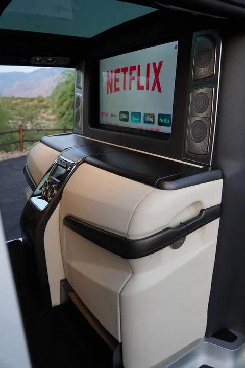 2023 Mercedes-Benz Sprinter - Image 12 of 18