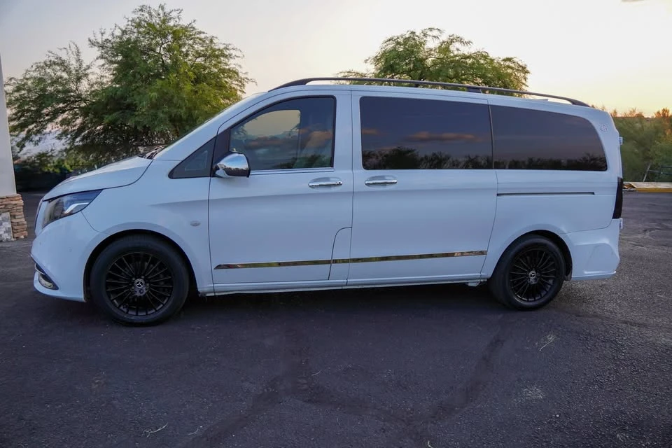 2023 Mercedes-Benz Sprinter - Image 2 of 18