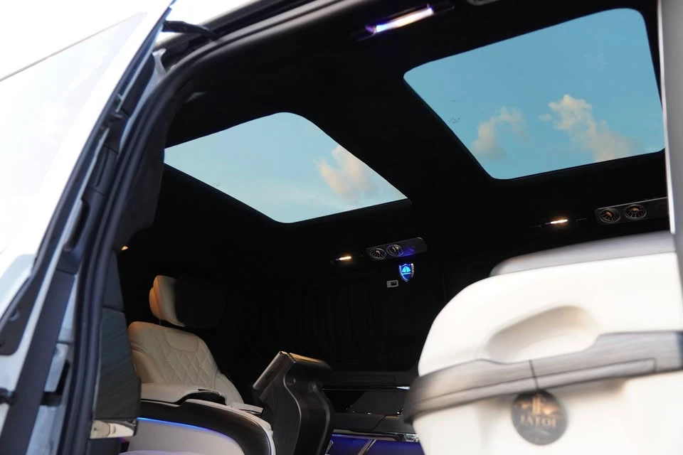 2023 Mercedes-Benz Sprinter - Image 17 of 18