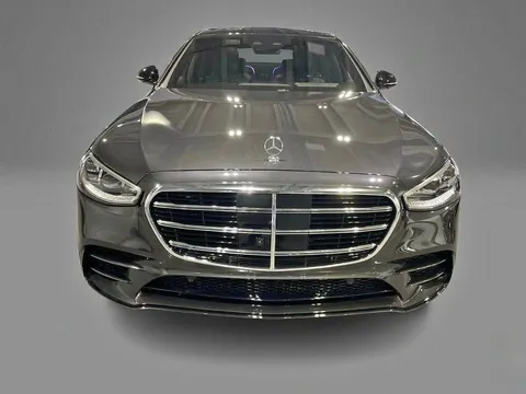 2023 Mercedes-Benz S580