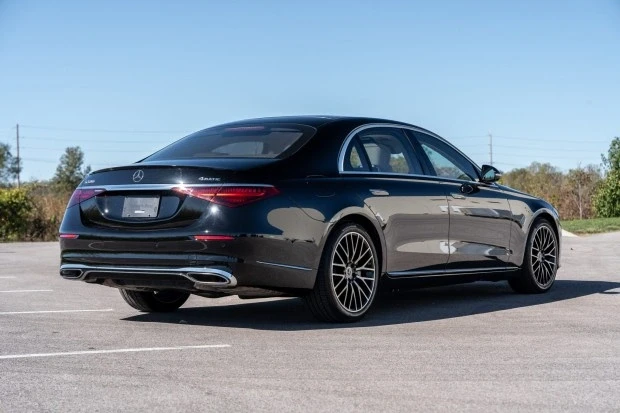 2023 Mercedes-Benz W223 S-Class - Image 2 of 7