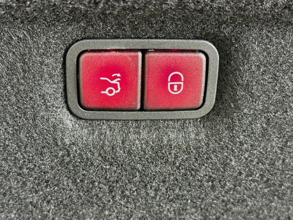 2023 Mercedes-Benz R232 SL 43 AMG - Image 26 of 31