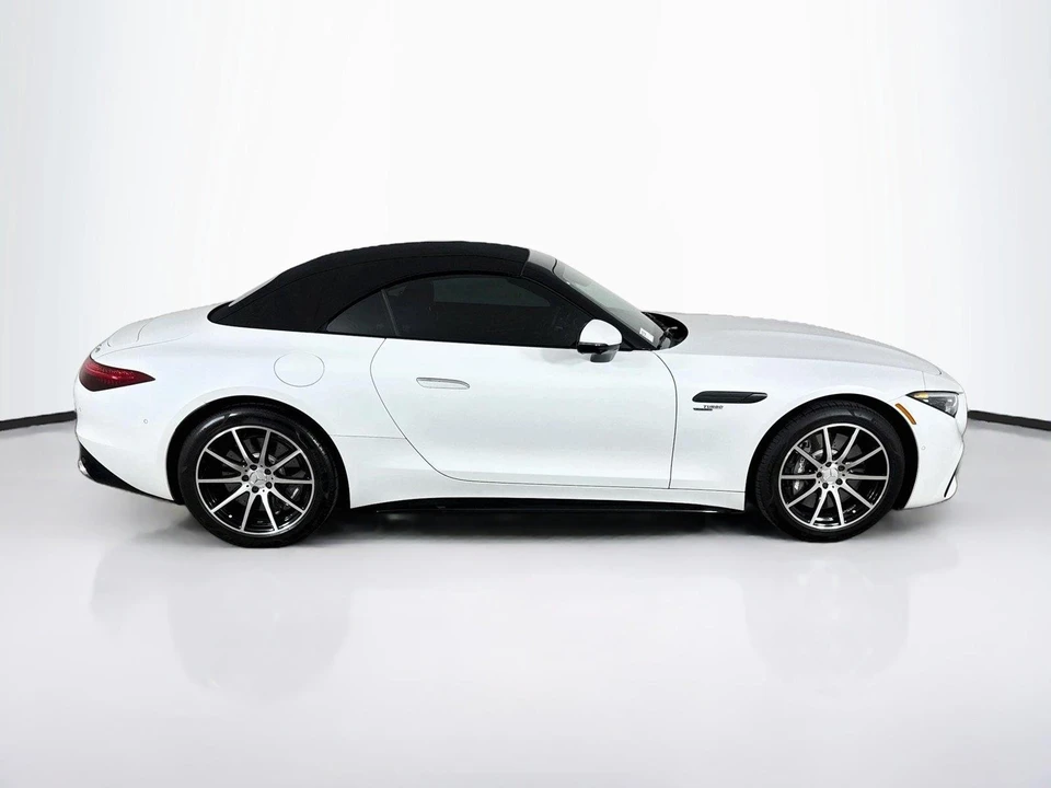 2023 Mercedes-Benz R232 SL 43 AMG - Image 6 of 31