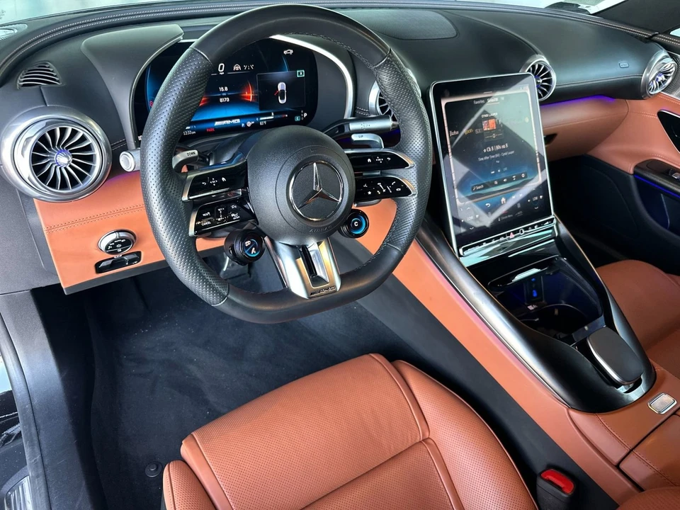 2023 Mercedes-Benz - Image 16 of 31