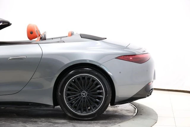 2023 Mercedes-Benz R232 SL 43 AMG - Image 11 of 31