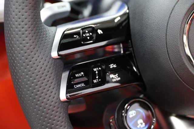 2023 Mercedes-Benz R232 SL 43 AMG - Image 30 of 31