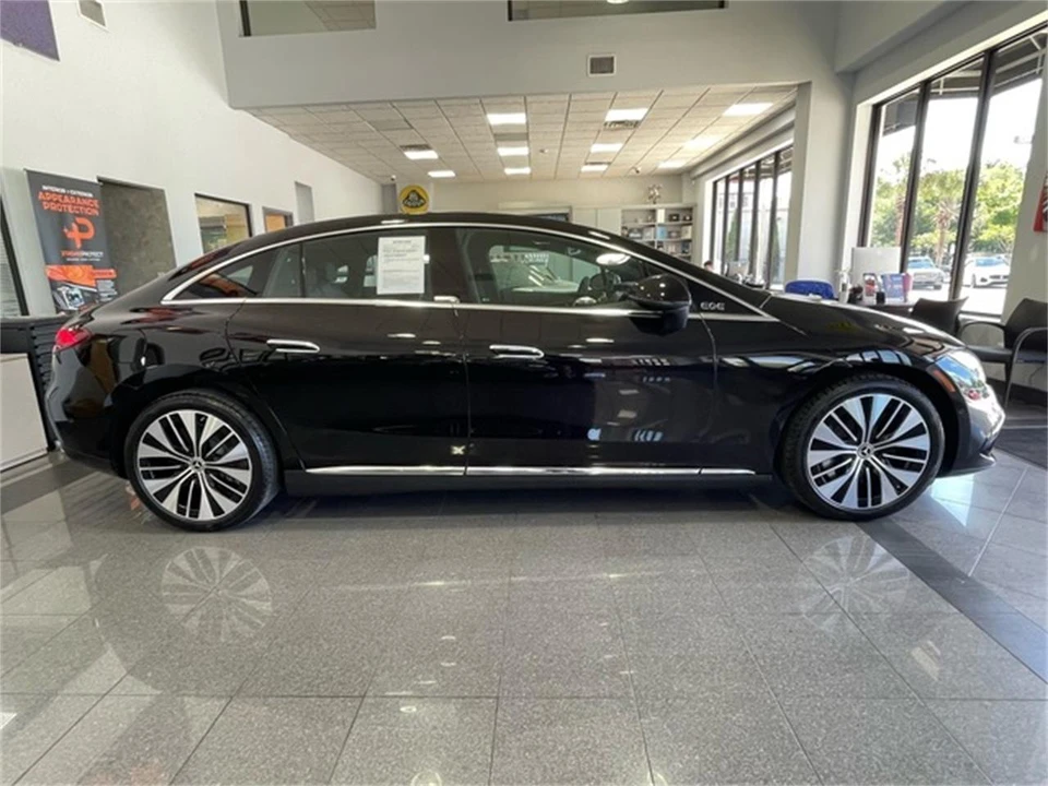 2023 Mercedes-Benz - Image 6 of 31