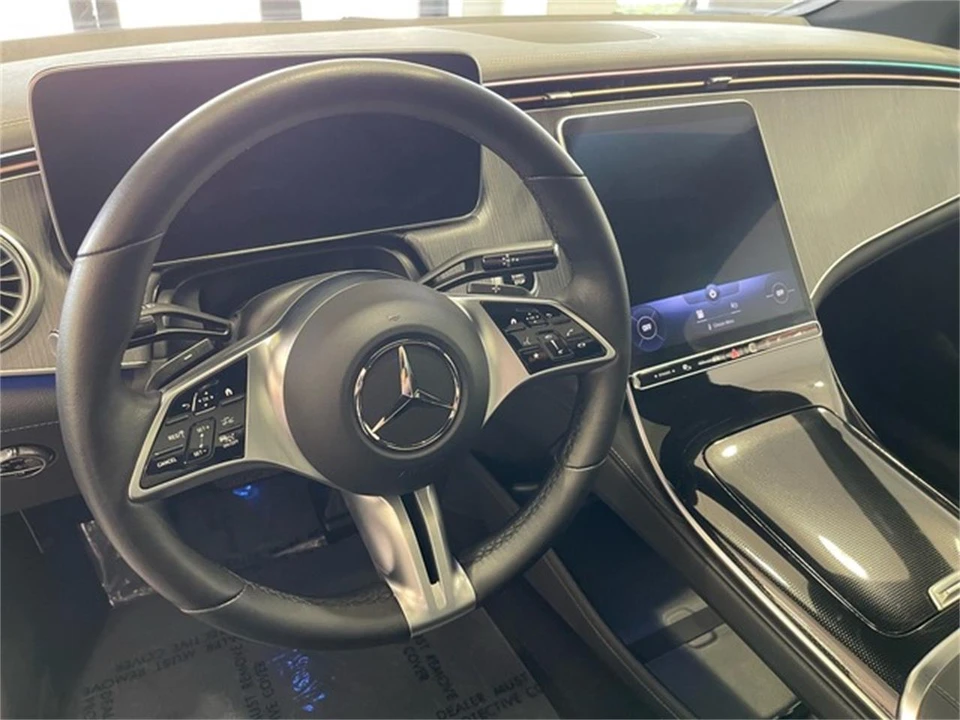 2023 Mercedes-Benz - Image 26 of 31