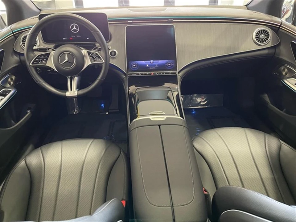 2023 Mercedes-Benz - Image 28 of 31