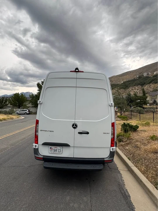 2023 Mercedes-Benz VS30 Sprinter - Image 3 of 19