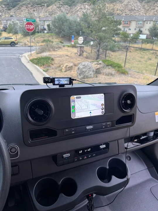 2023 Mercedes-Benz VS30 Sprinter - Image 9 of 19