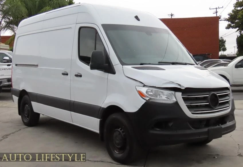 2023 Mercedes-Benz VS30 Sprinter - Image 4 of 21