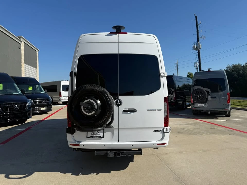 2023 Mercedes-Benz VS30 Sprinter - Image 4 of 17