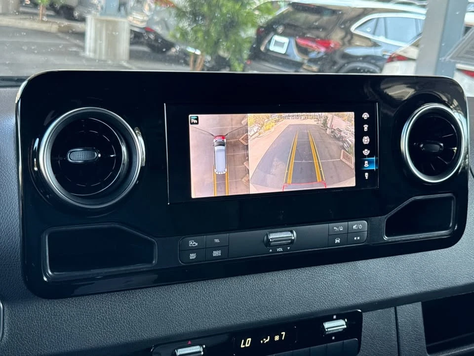 2023 Mercedes-Benz VS30 Sprinter - Image 14 of 15