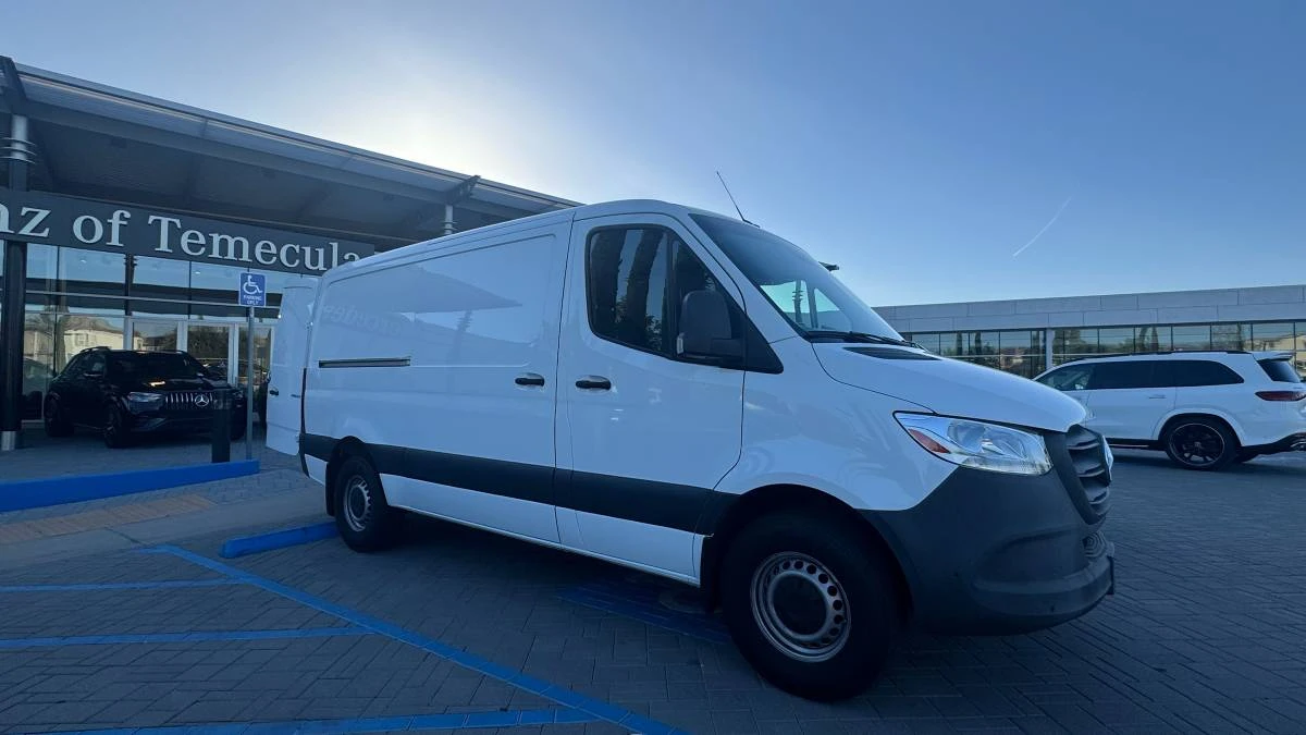 2023 Mercedes-Benz VS30 Sprinter - Image 4 of 8