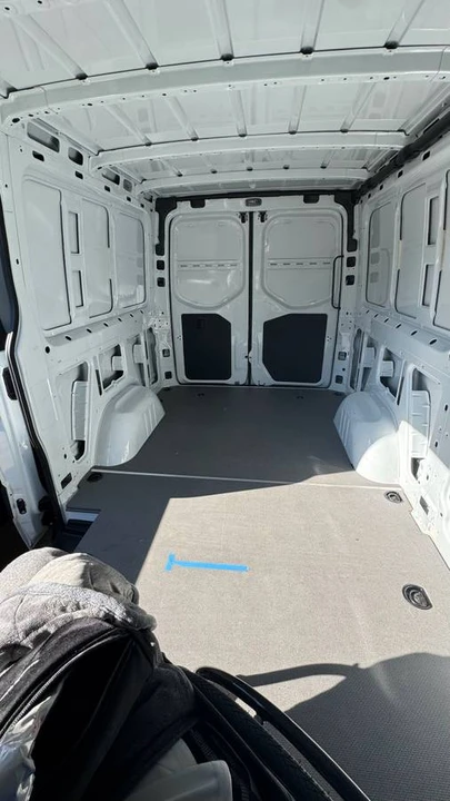 2023 Mercedes-Benz VS30 Sprinter - Image 3 of 8