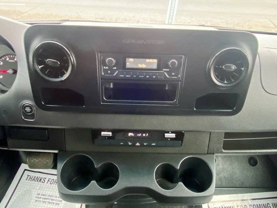 2023 Mercedes-Benz VS30 Sprinter - Image 13 of 21