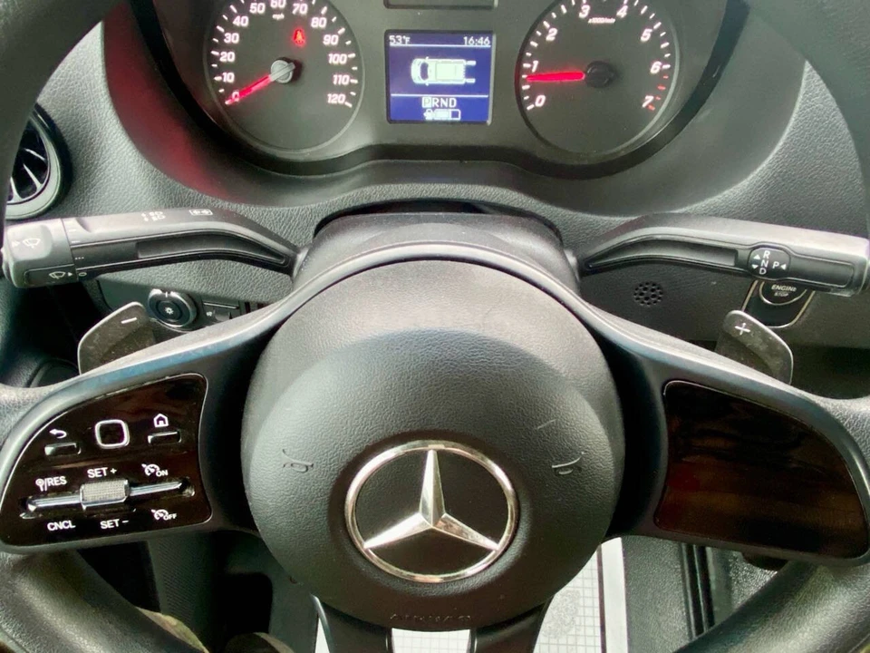 2023 Mercedes-Benz VS30 Sprinter - Image 15 of 21