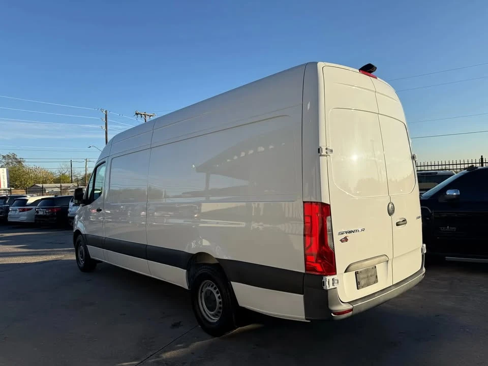 2023 Mercedes-Benz VS30 Sprinter - Image 3 of 14