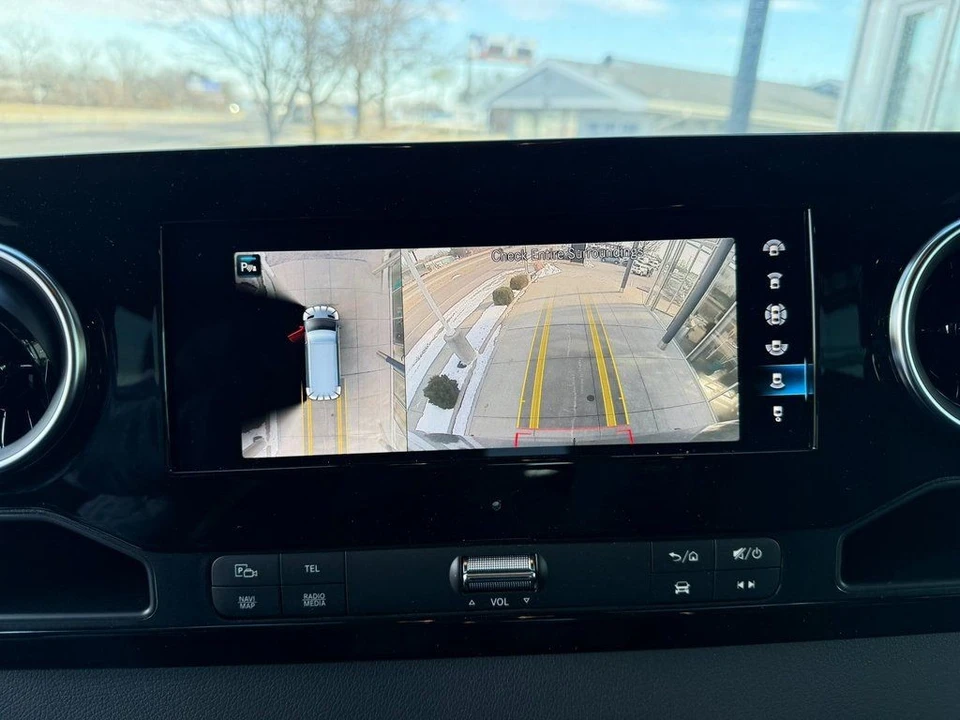 2023 Mercedes-Benz VS30 Sprinter - Image 20 of 21