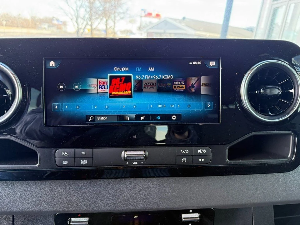 2023 Mercedes-Benz VS30 Sprinter - Image 18 of 21