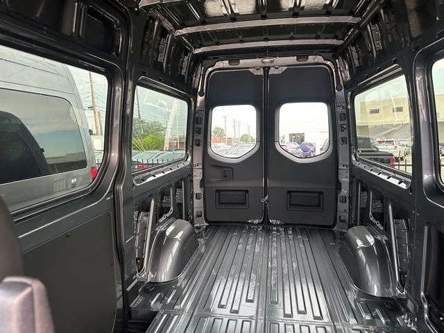 2023 Mercedes-Benz VS30 Sprinter - Image 13 of 15