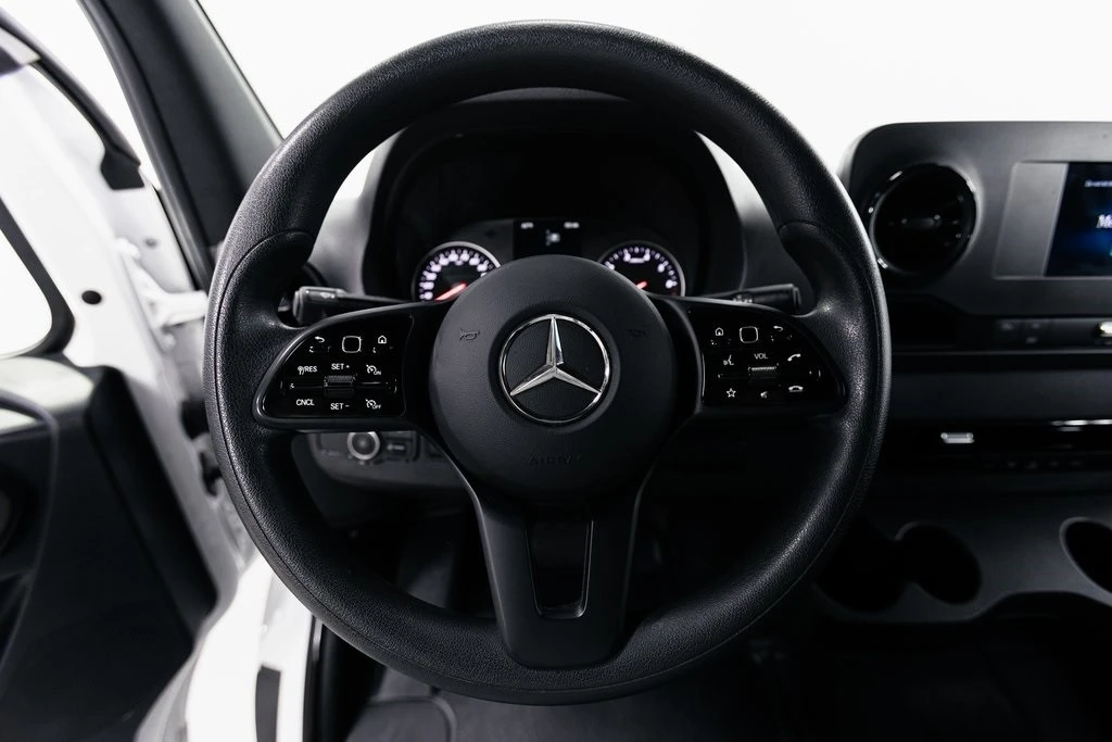 2023 Mercedes-Benz VS30 Sprinter - Image 11 of 12
