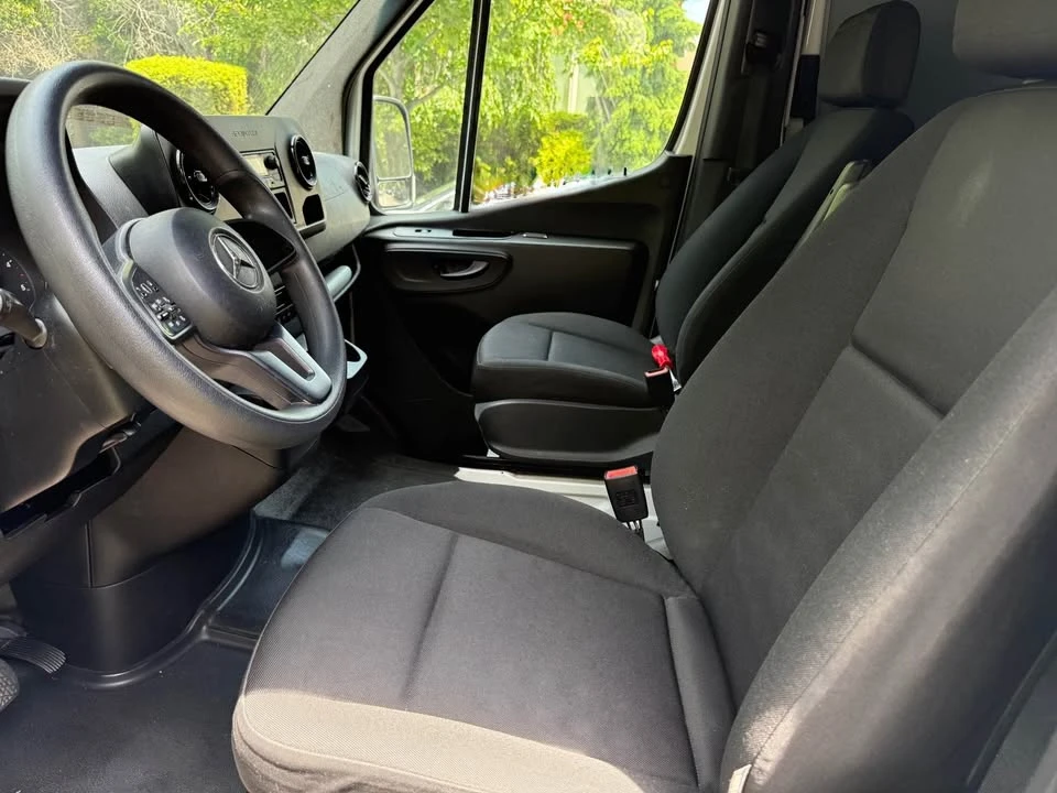 2023 Mercedes-Benz VS30 Sprinter - Image 14 of 20