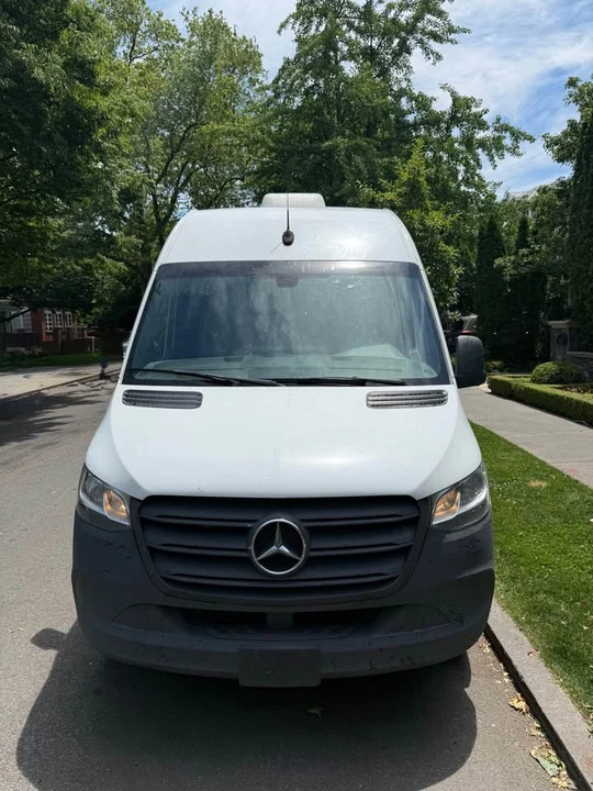 2023 Mercedes-Benz VS30 Sprinter - Image 3 of 20
