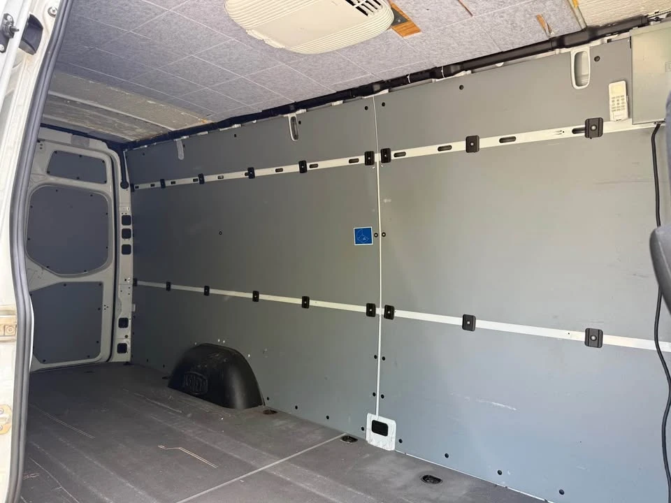 2023 Mercedes-Benz VS30 Sprinter - Image 11 of 20