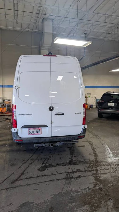 2023 Mercedes-Benz VS30 Sprinter - Image 12 of 15