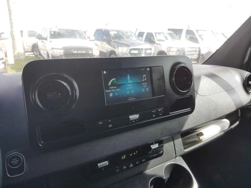 2023 Mercedes-Benz VS30 Sprinter - Image 12 of 15