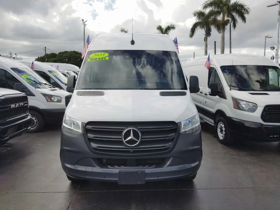 2023 Mercedes-Benz VS30 Sprinter - Image 15 of 15