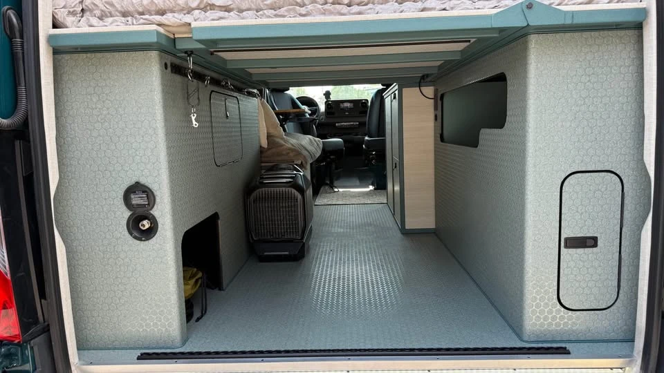 2023 Mercedes-Benz VS30 Sprinter - Image 12 of 16