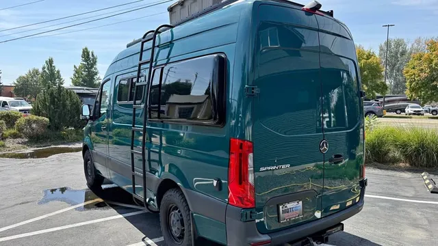 2023 Mercedes-Benz Sprinter 2500 Cargo High Roof w/144" WB Van 3D