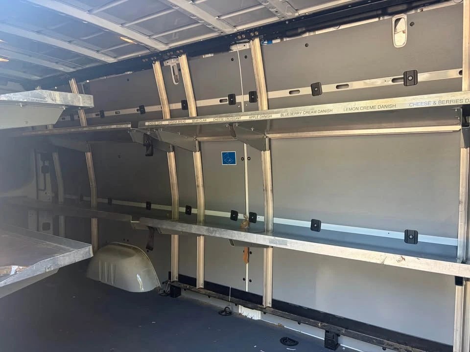 2023 Mercedes-Benz VS30 Sprinter - Image 8 of 9