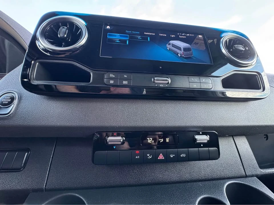2023 Mercedes-Benz VS30 Sprinter - Image 10 of 13
