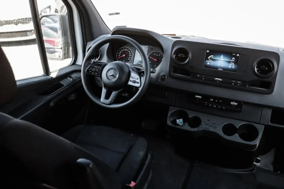 2023 Mercedes-Benz VS30 Sprinter - Image 16 of 19