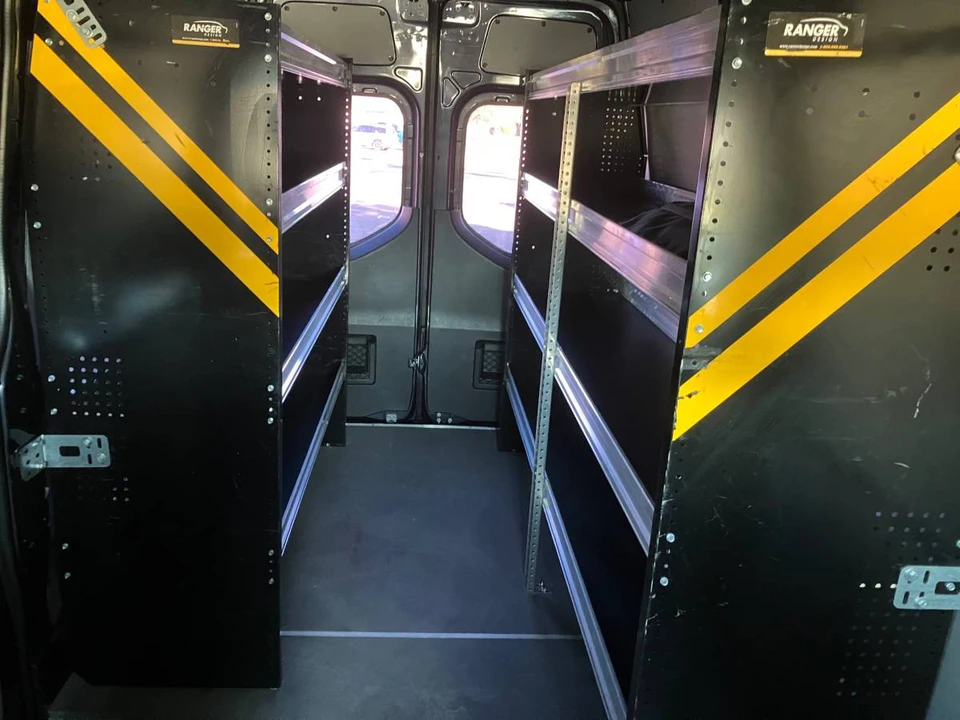 2023 Mercedes-Benz VS30 Sprinter - Image 13 of 24