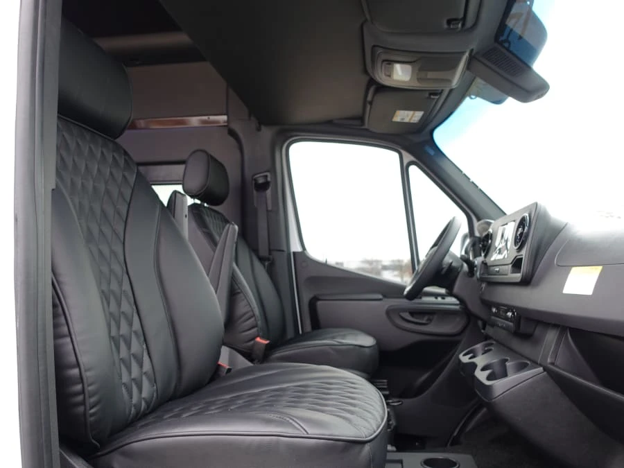 2023 Mercedes-Benz VS30 Sprinter - Image 26 of 31
