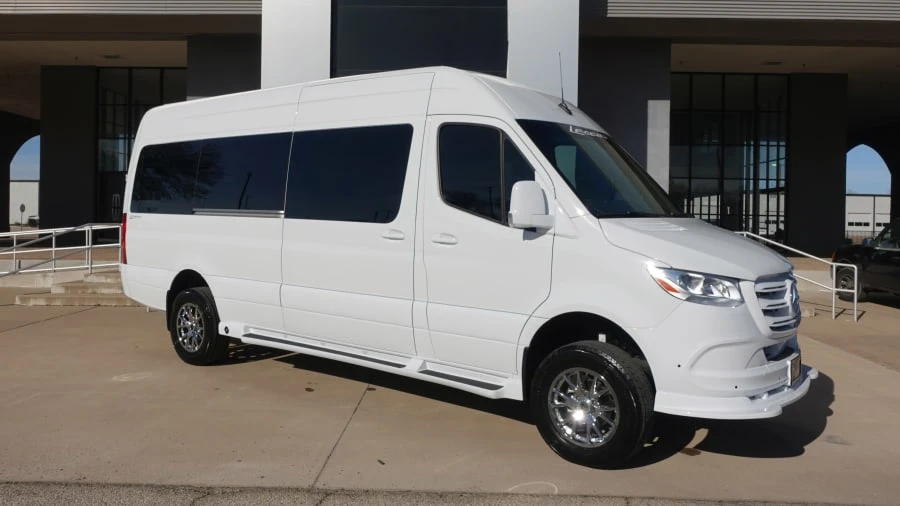 2023 Mercedes-Benz VS30 Sprinter - Image 14 of 31