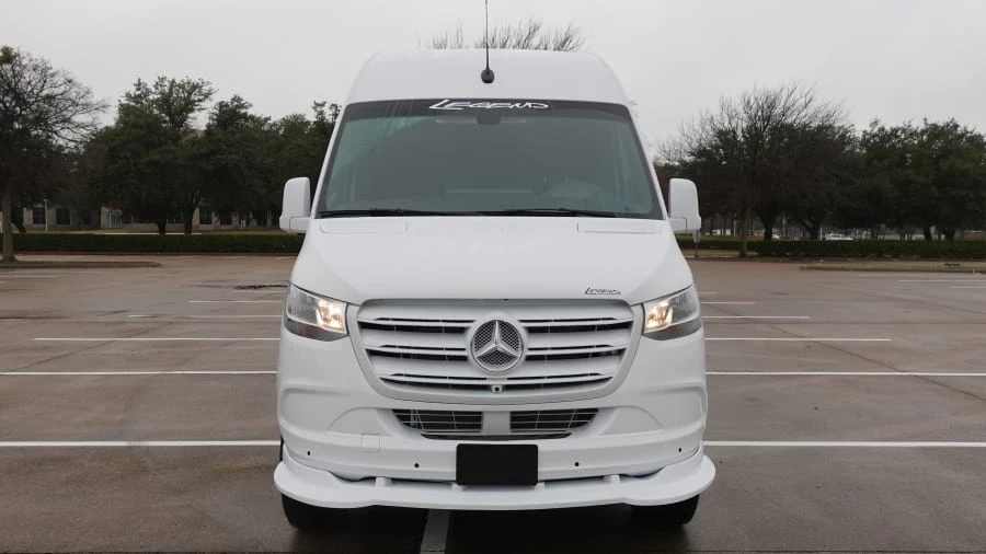 2023 Mercedes-Benz VS30 Sprinter - Image 4 of 31