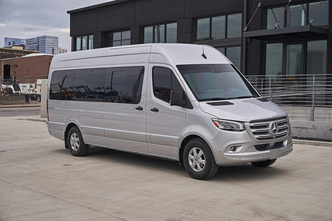 2023 Mercedes-Benz VS30 Sprinter - Image 19 of 31