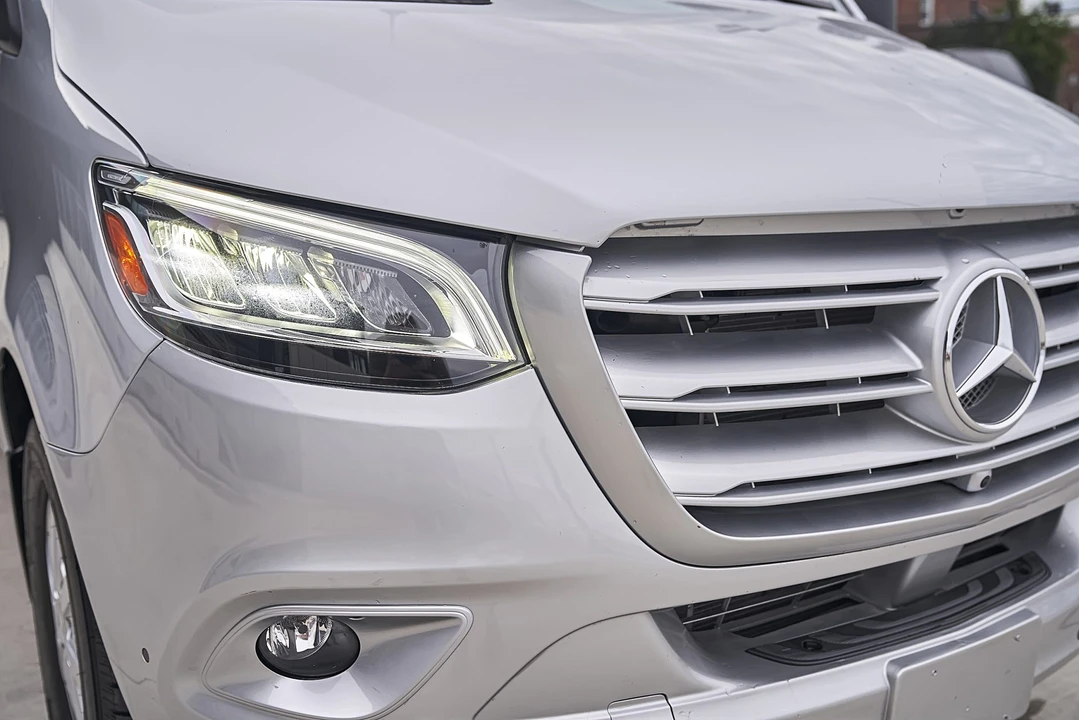 2023 Mercedes-Benz VS30 Sprinter - Image 24 of 31