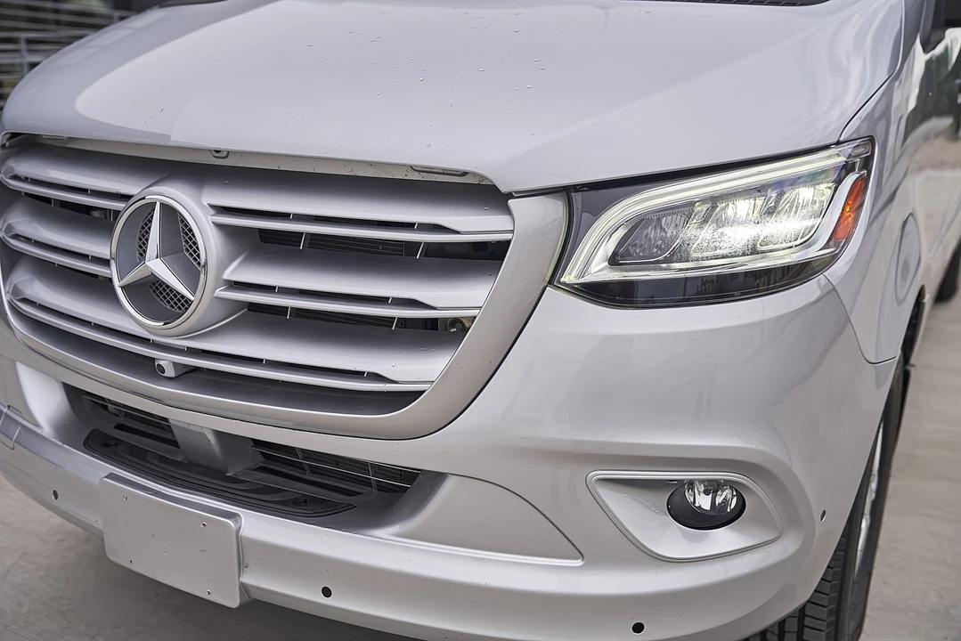 2023 Mercedes-Benz VS30 Sprinter - Image 27 of 31