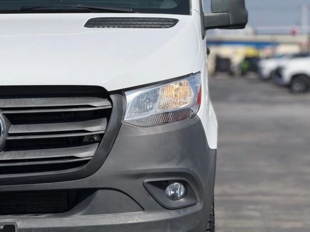 2023 Mercedes-Benz VS30 Sprinter - Image 4 of 21