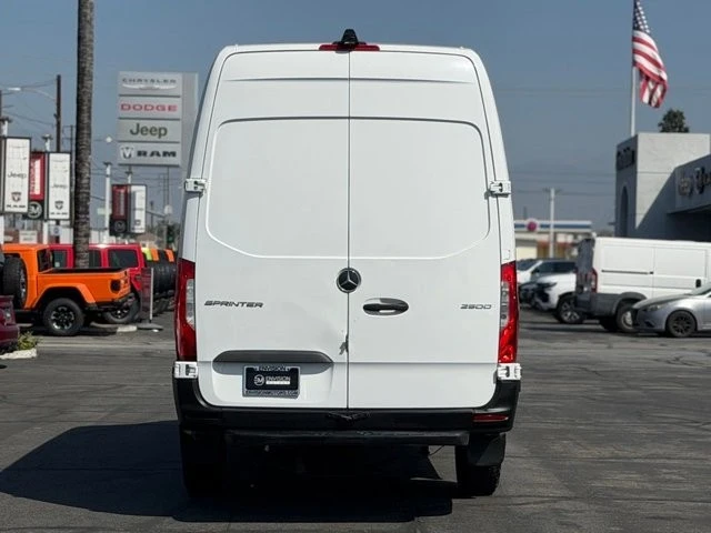 2023 Mercedes-Benz VS30 Sprinter - Image 8 of 21