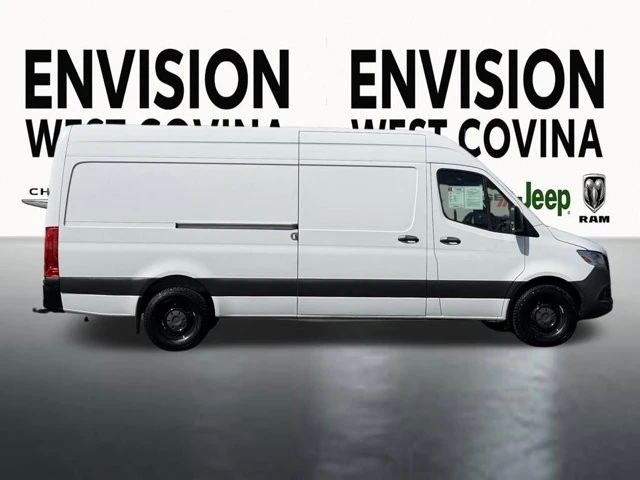 2023 Mercedes-Benz VS30 Sprinter - Image 10 of 21